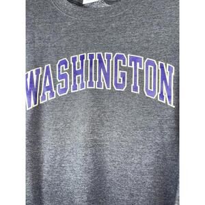 Champion Washington Huskies Gray Purple Spellout Crewneck Sweatshirt Size Medium
